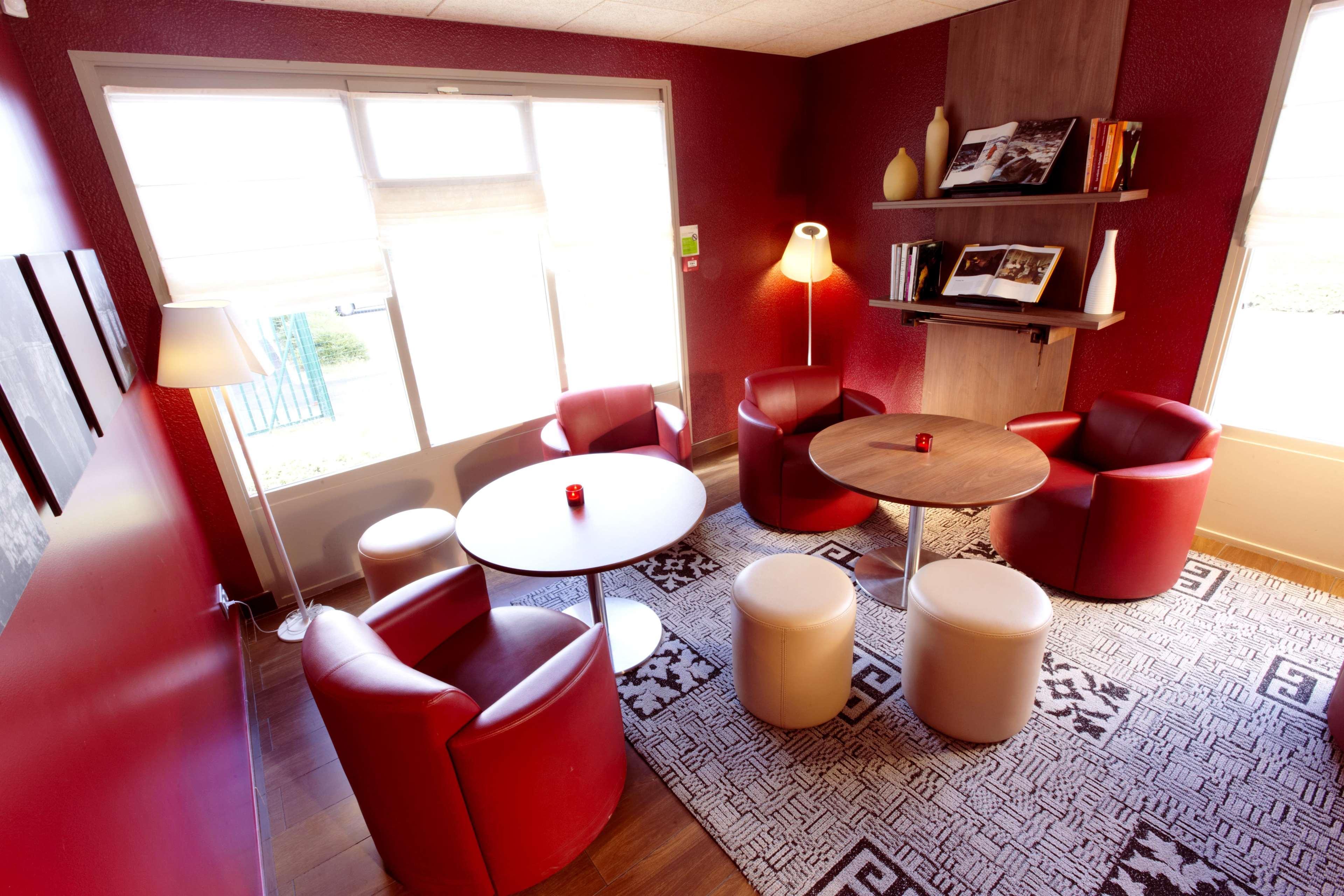 Campanile Gueret Hotell Restaurang bild
